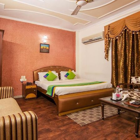 Treebo Paras International Delhi  Exterior photo