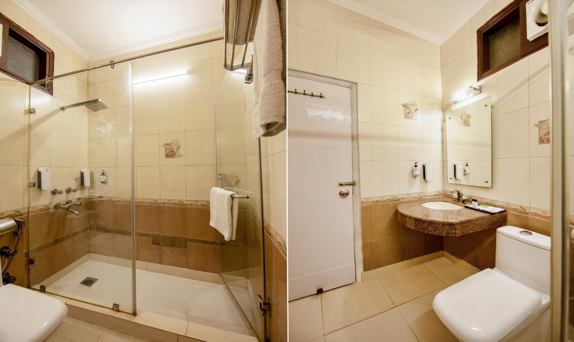 Treebo Paras International Delhi  Exterior photo