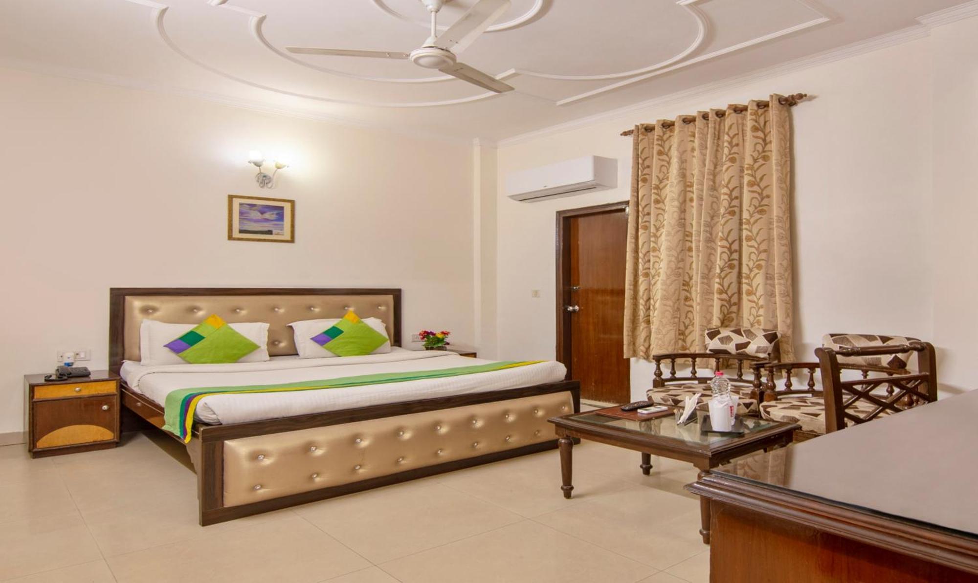 Treebo Paras International Delhi  Exterior photo
