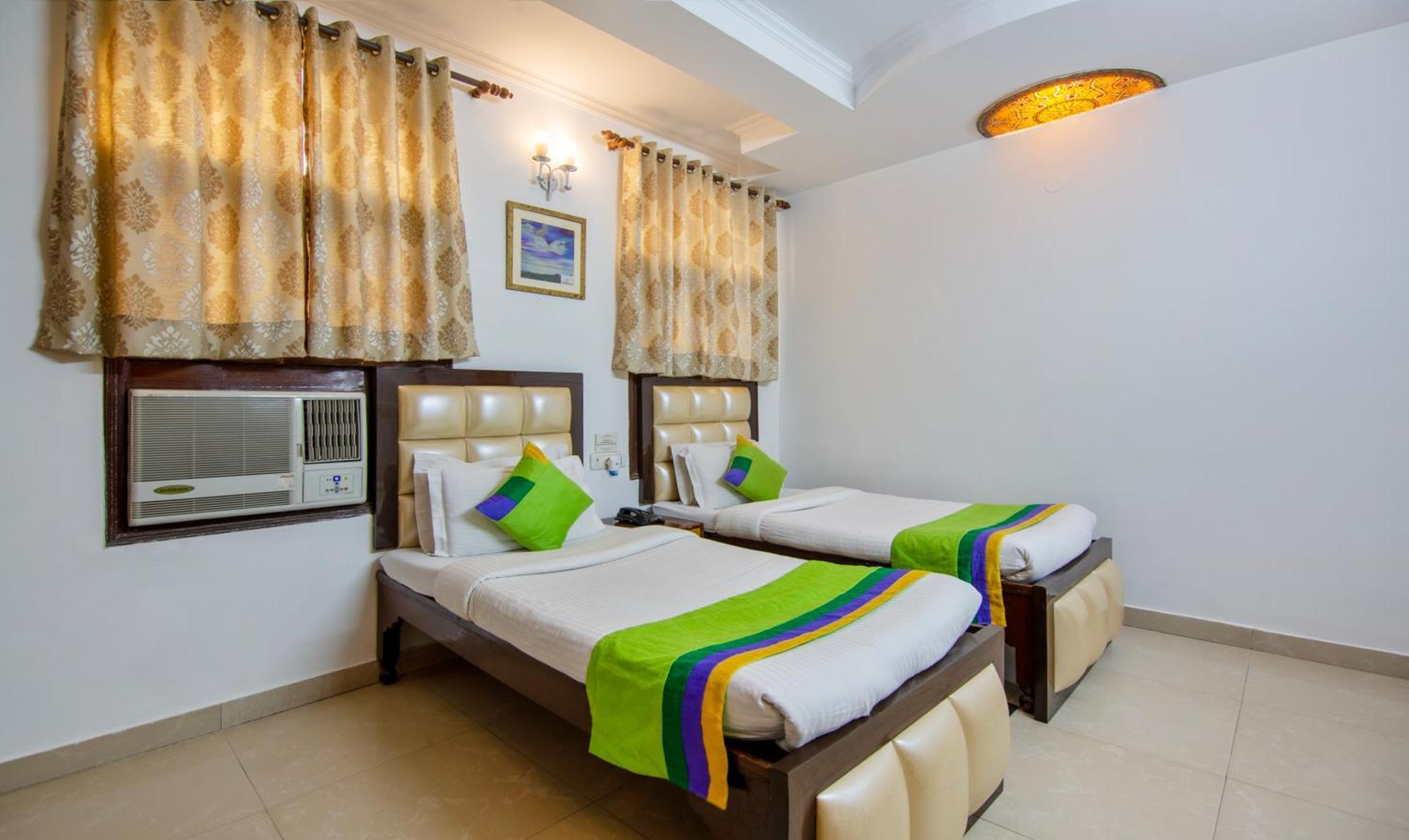 Treebo Paras International Delhi  Exterior photo
